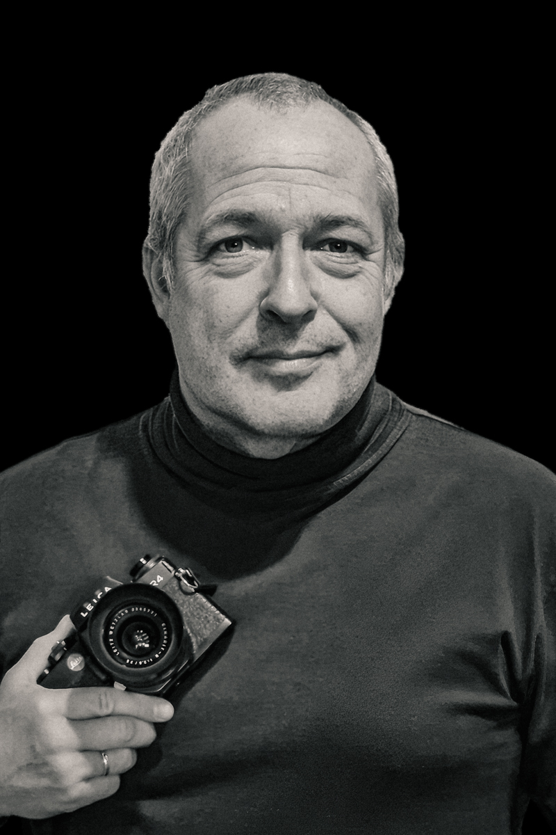Dr. Robert Betzl Dr. Robert Betzl
